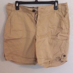 💎 2/$10 💎 Khaki Shorts